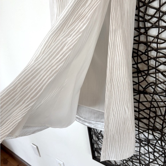 ATM
ANTHONY THOMAS MELILLO Silk pull on maxi skirt. - Picture 6 of 16